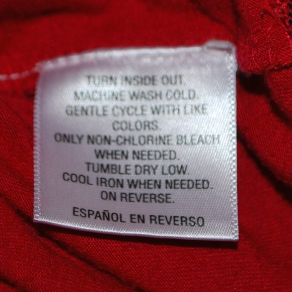 3/$30 - Pretty Red & Black Top - XL - Picture 9 of 9